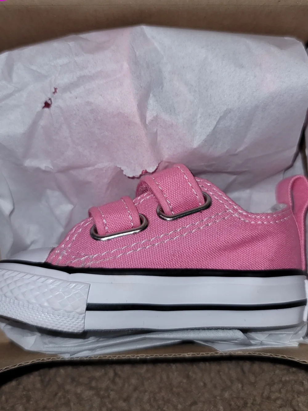 Converse Kids CT 2V Ox Pink Velcro Sneakers